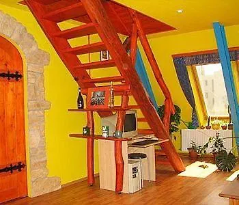 7x24 Hostal