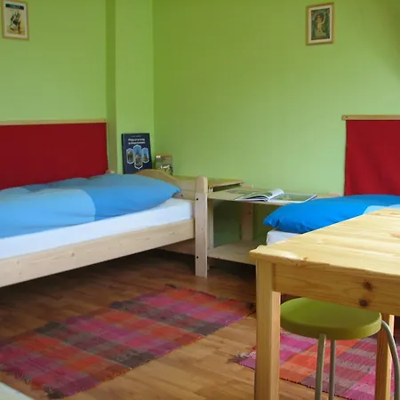Hostal 7x24 *